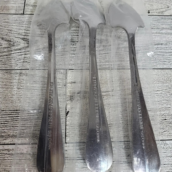Enjoy Grapefruit Spoons Set of 3 New in Package Stainless Steel - Picture 5 of 7